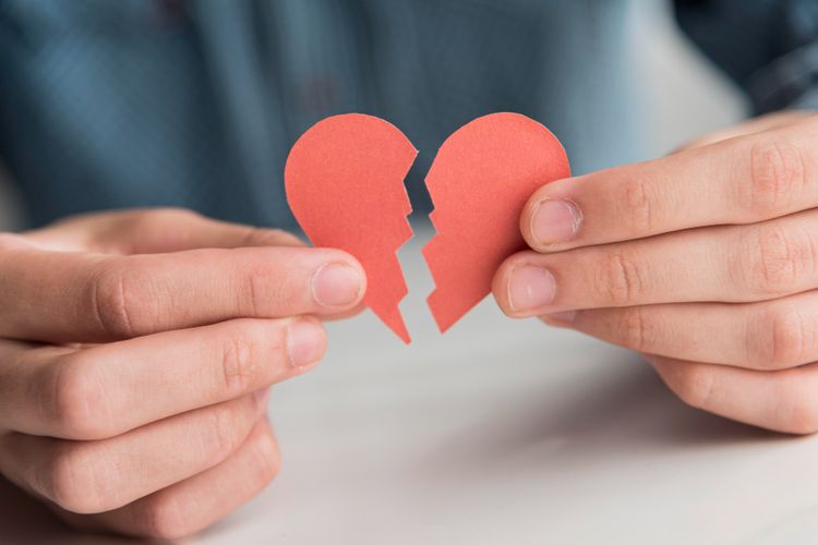 Perceraian: Cara Mengurus Surat Cerai Online Praktis